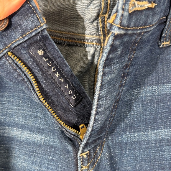 Lucky Brand Women's Dark Blue Capris - Picture 5 of 13